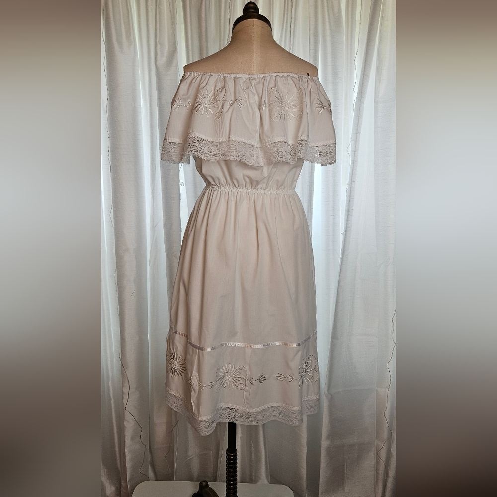 White Peasant Dress - Picture 2 of 4